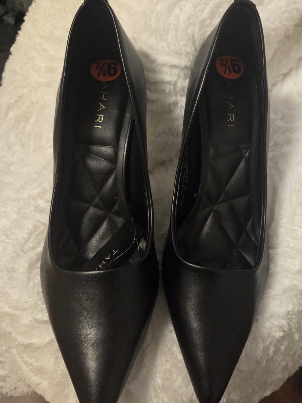 Tahari Black Pointed-Toe High Heel Pumps